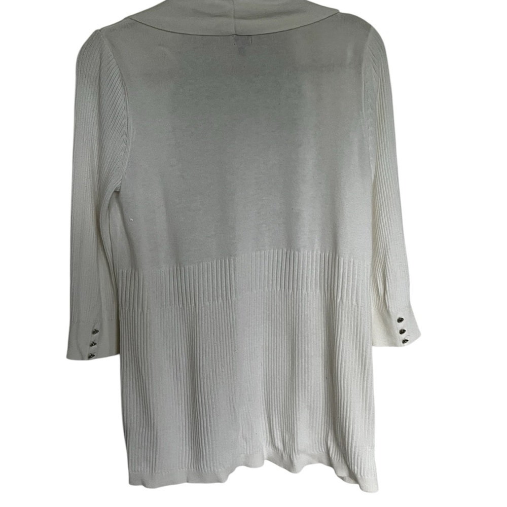 Elegant Women's Sweater (White) - Picture 2 of 3
